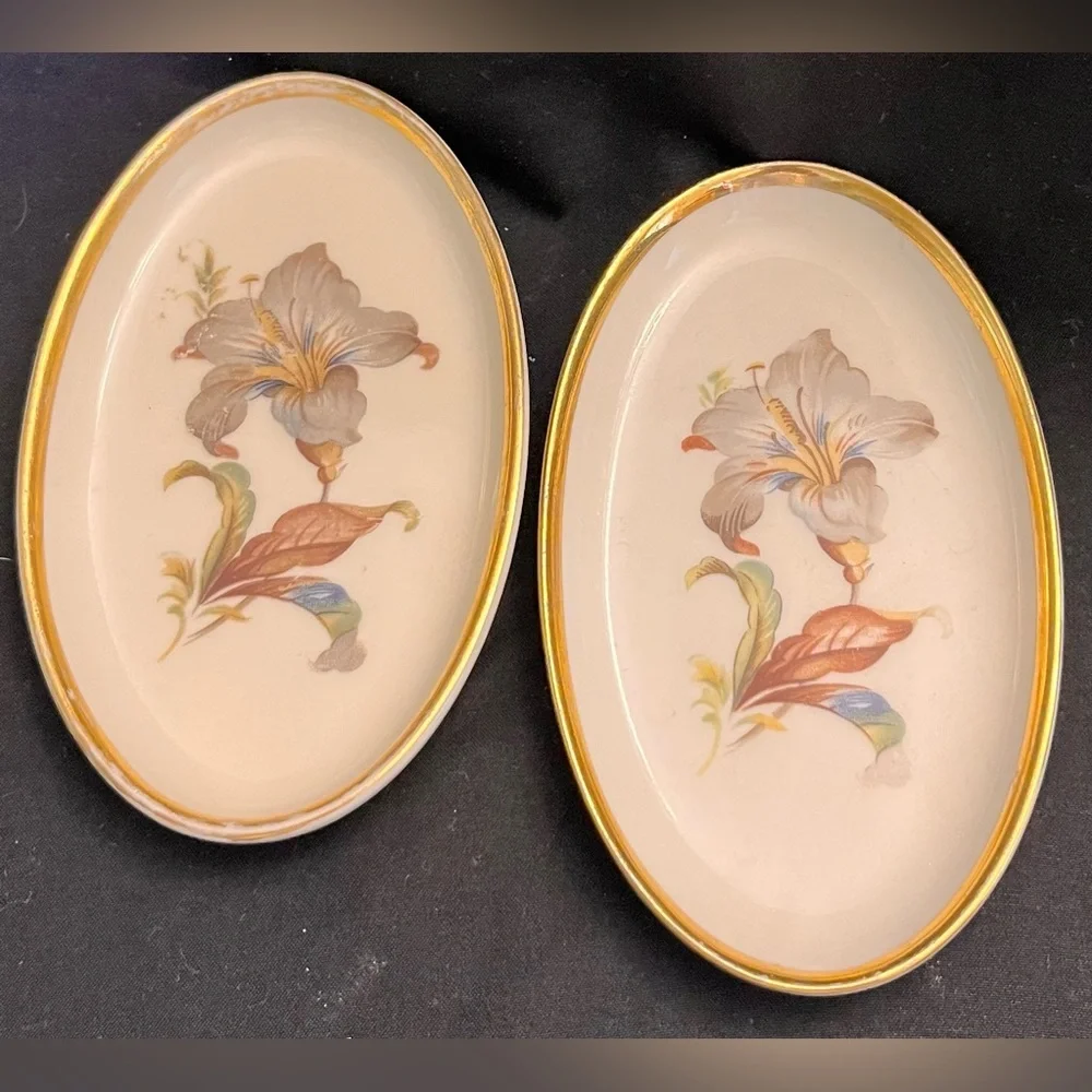 VTG Danmark Porcelain Denmark Oval Trinket Dishes Gold Rim Hand Painted Floral 2